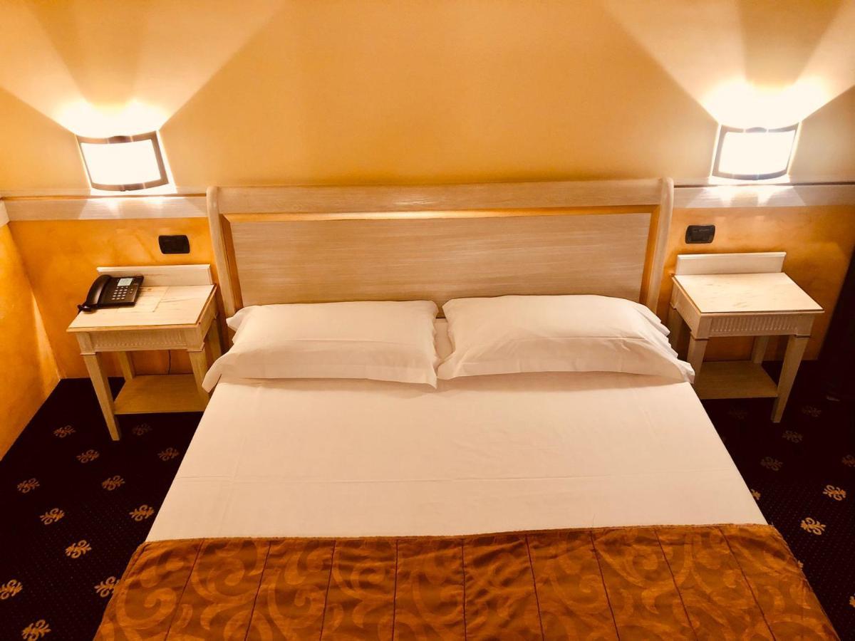 Hotel Malpensa Inn Aereoporto Tornavento  Buitenkant foto