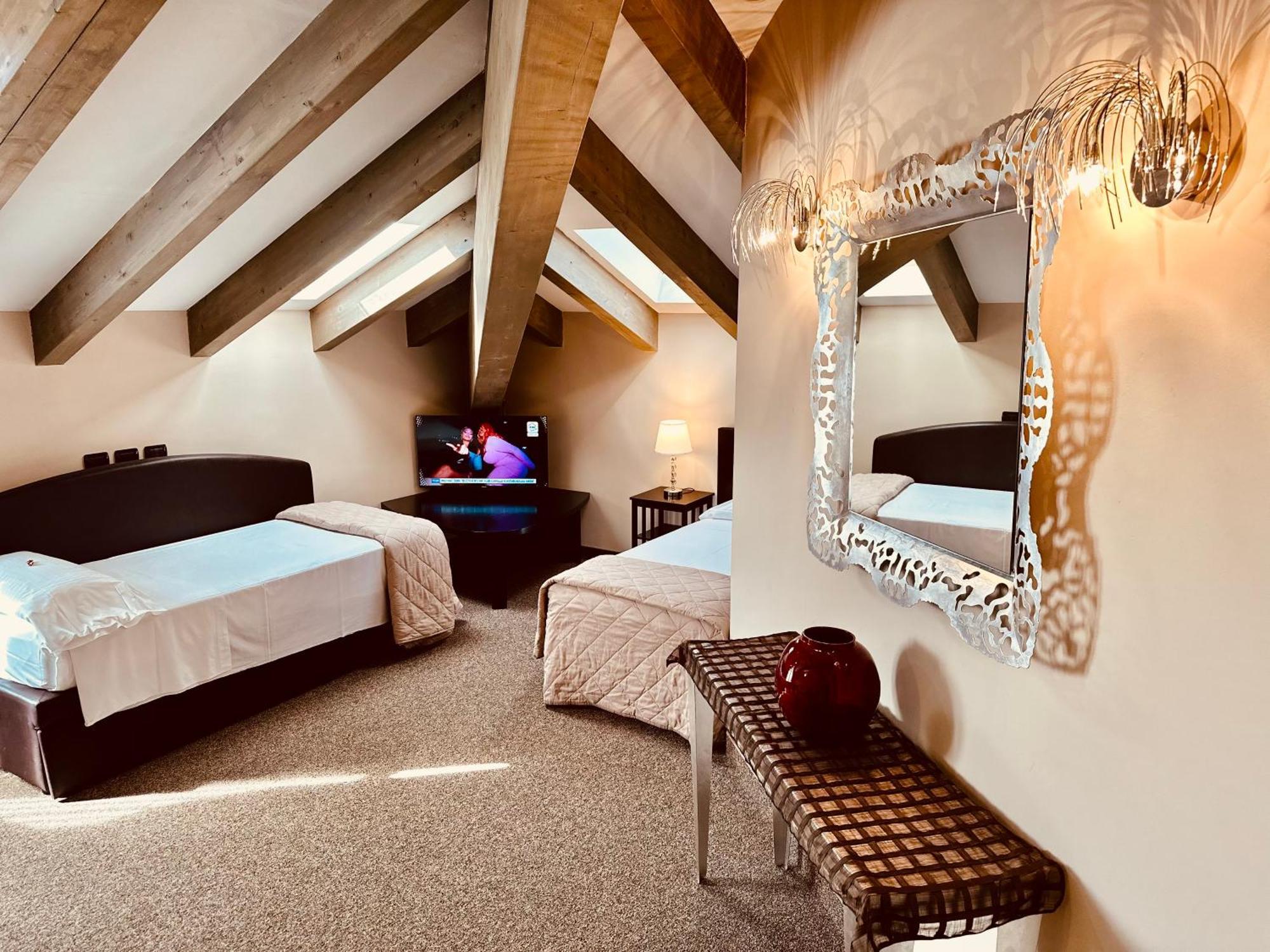 Hotel Malpensa Inn Aereoporto Tornavento  Buitenkant foto