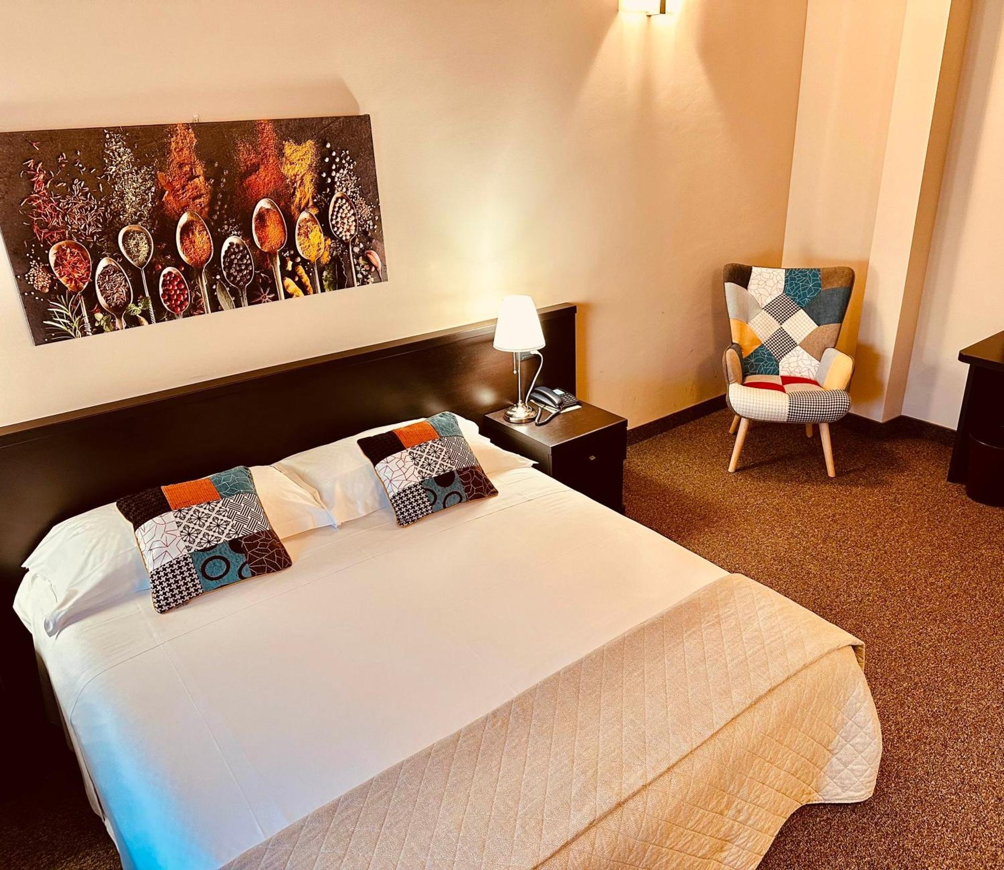 Hotel Malpensa Inn Aereoporto Tornavento  Buitenkant foto